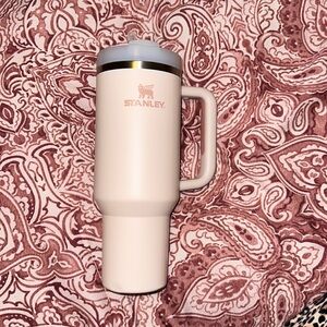 40oz Stanley Cup- Pink